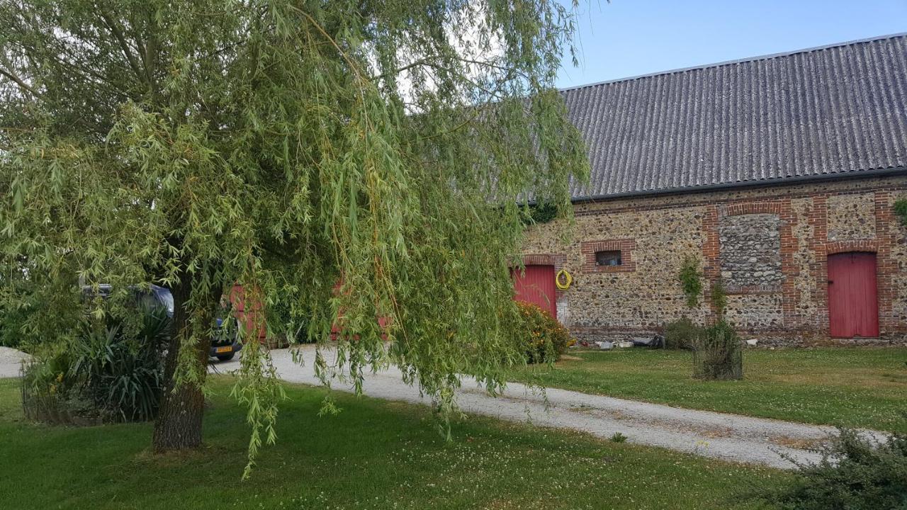 Au Petit Paradis Sainte-Gauburge-Sainte-Colombe Екстериор снимка