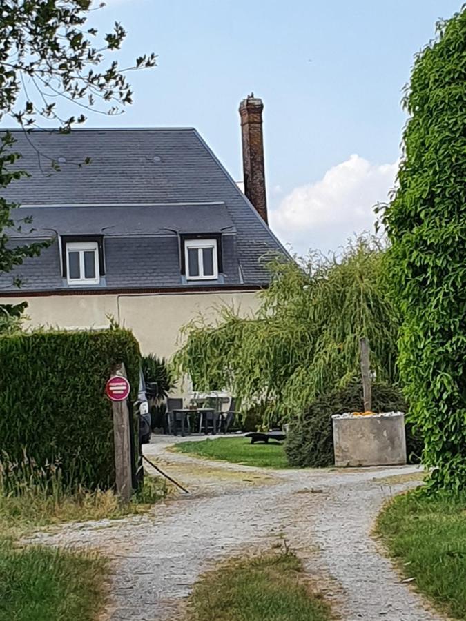 Au Petit Paradis Sainte-Gauburge-Sainte-Colombe Екстериор снимка