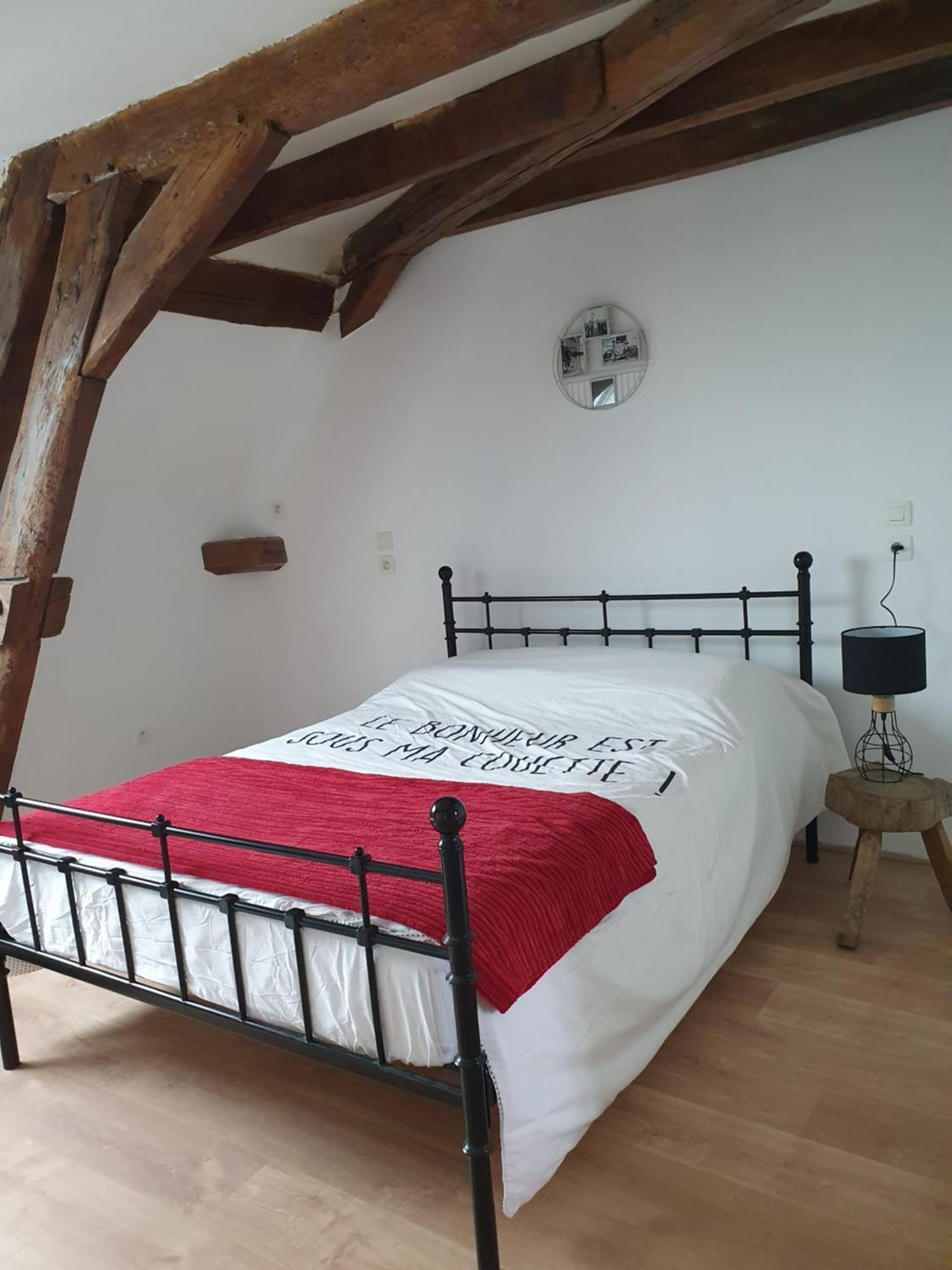 Au Petit Paradis Sainte-Gauburge-Sainte-Colombe Стая снимка